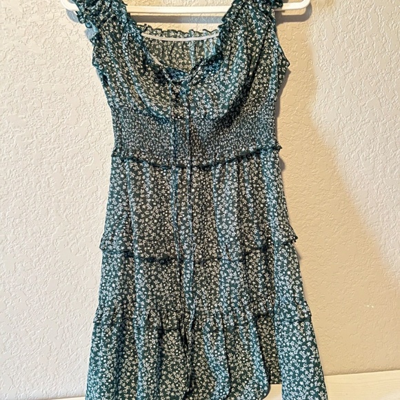 Green Sundress – XS (New, No Tags!) 🌿☀️ - Picture 7 of 7
